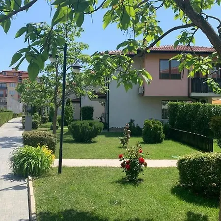 Apartament Chateau 2, With Sea View Aheloy
