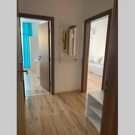 Chateau 2, With Sea View Apartament *