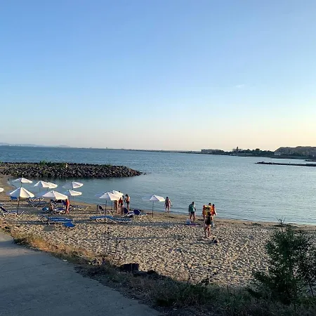 Apartament Chateau 2, With Sea View Aheloy
